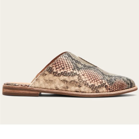 Frye and Company Causal Snake Skin Print Mule 'Jacy' slip on flat - Picture 3 of 8